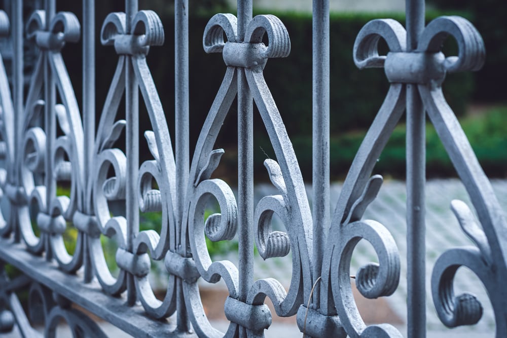 The Best Way To Paint Wrought Iron, Best Way To Paint Wrought Iron Furniture